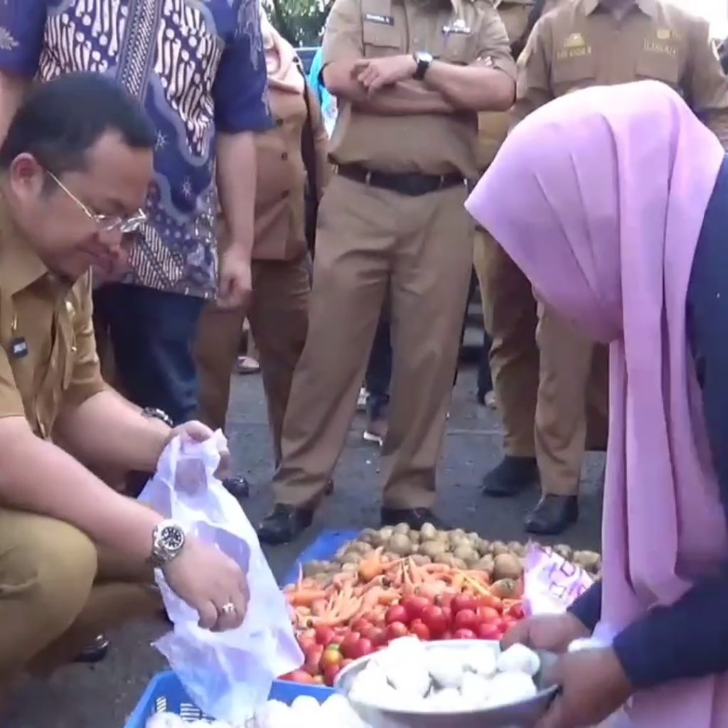 Harga Cabai Makin Pedis Jelang Ramadan