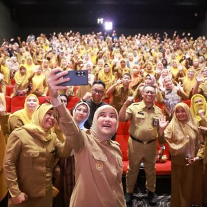 Wakil Wali Kota Makassar Resmi Buka Sosialisasi Perpres No. 87 Tahun 2017 Melalui Pemutaran Film “Buku Harianku”