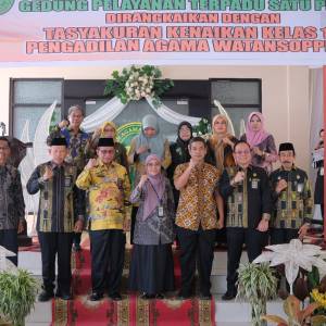 Langkah Maju Menuju Pelayanan yang Lebih Baik Setelah Peresmian Gedung PTSP dan Kenaikan Kelas Pengadilan Agama