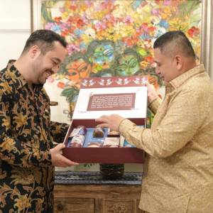 Munafri Tawarkan Investasi Pembangunan Stadion kepada Delegasi Lima Negara