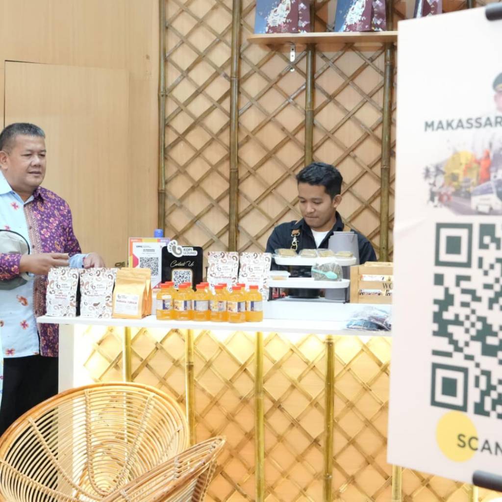 Kehadiran Pemkot Makassar Menarik Perhatian di City Expo APEKSI Surabaya