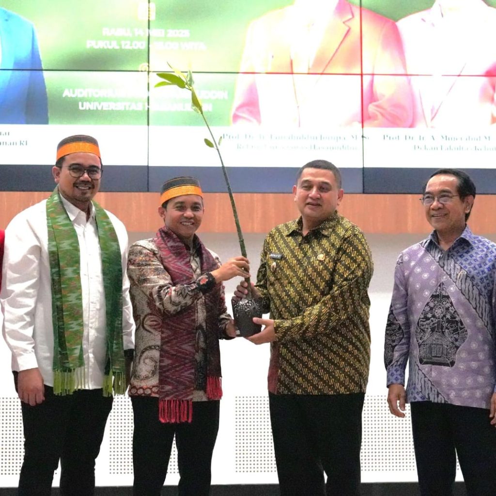 Menteri Kehutanan Paparkan Komitmen Hutan Lestari dan Sinergi Akademik di Unhas