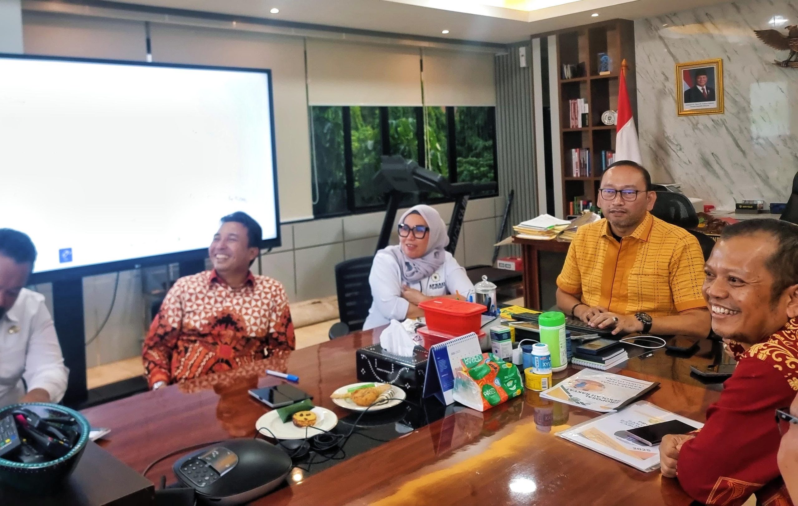 Bupati Barru Temui Sekjen Kemensos Bahas Pendirian Sekolah Rakyat di Jakarta