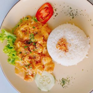 Cicipi Salted Egg Chicken yang Menggugah Selera ala William Gozali