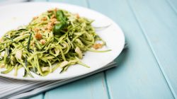Cek 3 Resep Zucchini Noodle, Makanan Alternatif Pengganti Mi