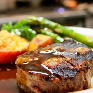 Yuk Cicipi Bistik Daging Sapi yang Empuk & Lezat