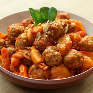 Balado Bola Daging, Menu Nikmat untuk Lauk Makan Siang