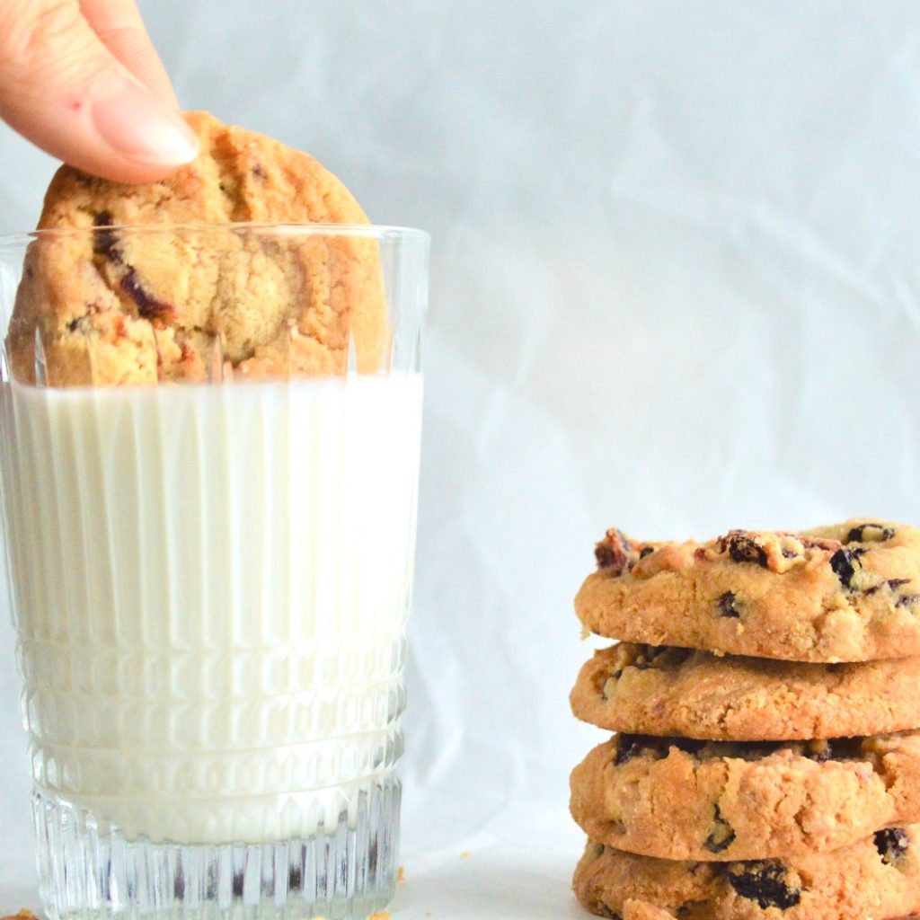 Resep Nastar, Palm Sugar & Cheese Button Cookies Ala Chef Devina Hermawan