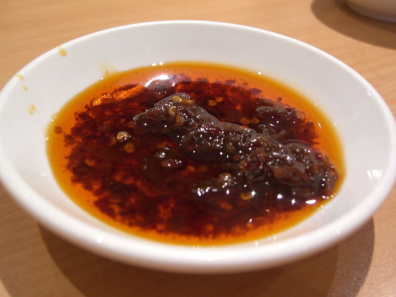 Chili oil. (Sumber gambar: Wikimedia Commons)