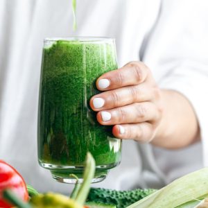 3 Resep Smoothies Sayur Sehat untuk Diet & Detoks