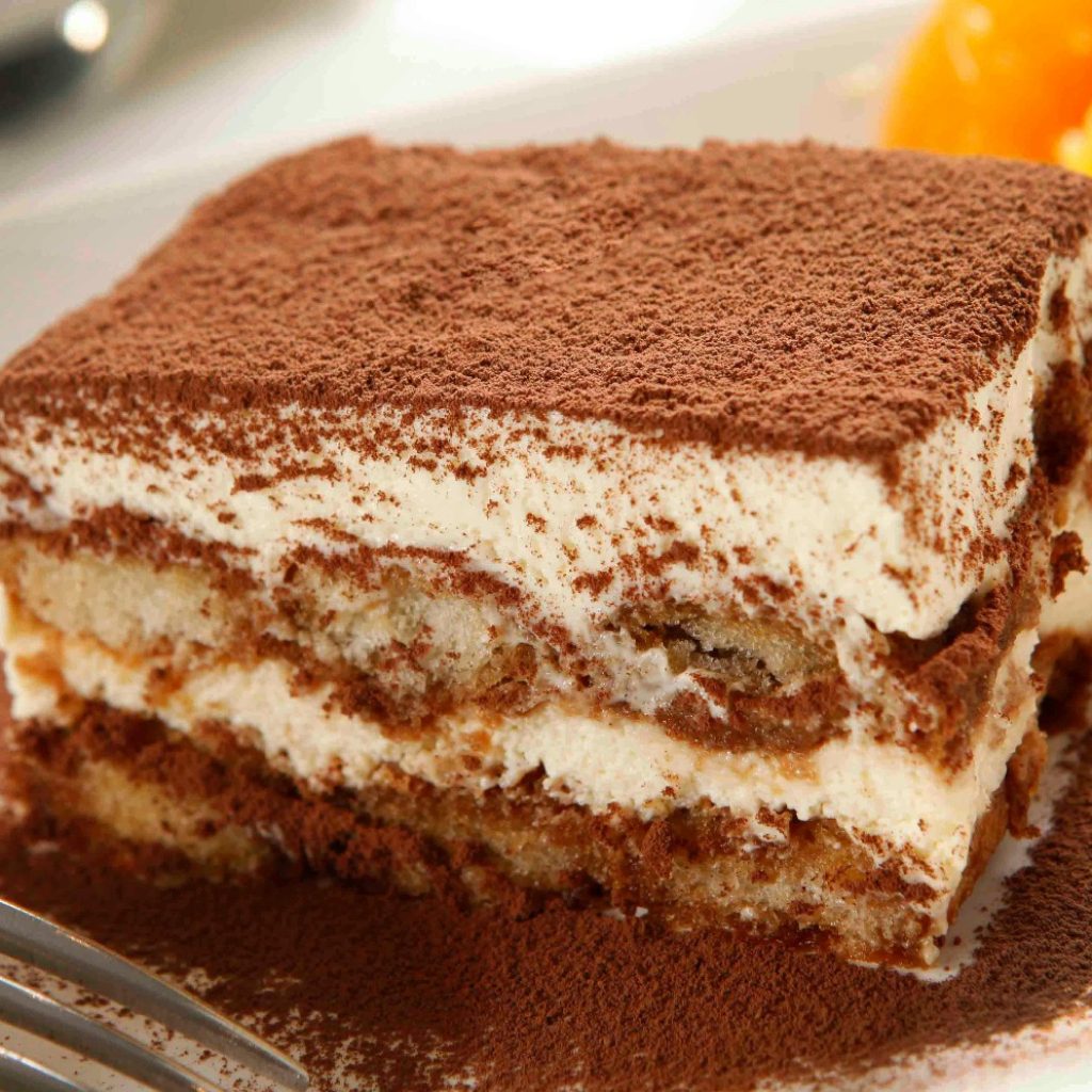 Tiramisu Steam Cake Moist & Lumer dengan Choco Ganache