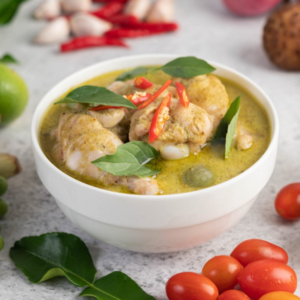 Garang Asem Ayam Tanpa Santan, Segar Khas Jawa Tengah