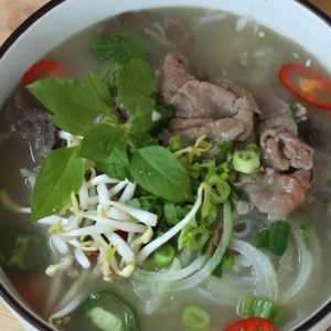 Pho Vietnam Daging Sapi ala Chef Devina dengan Sentuhan Lokal