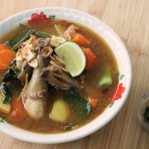Sop Ayam Tauco ala Chef Devina: Gurih, Asin, dan Beraroma