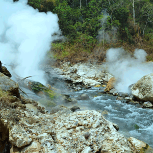 Air Panas Grao Sakti: Eksotisme Alam dan Misteri di Jangkat