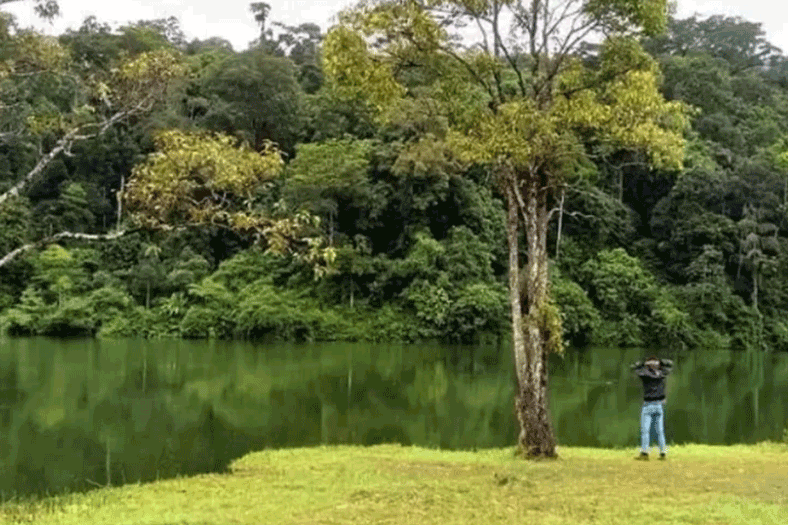 Danau Lingkat