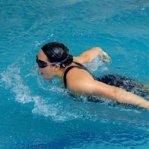 4 Gaya Renang yang Cepat Menurunkan Berat Badan