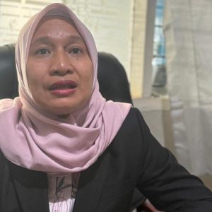 Pemkot Bagikan 1.000 Seragam Gratis untuk Siswa Baru, Delapan Sekolah Jadi Sasaran Perdana
