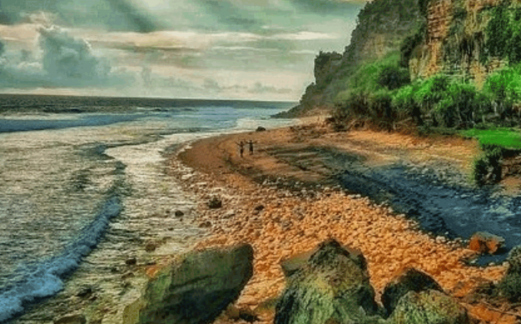 Keindahan Pantai Watunene Gunungkidul