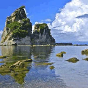 Misteri dan Mitos di Balik Keindahan Pantai Sawarna