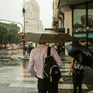 Tips Agar Tubuh Tetap Sehat di Musim Hujan