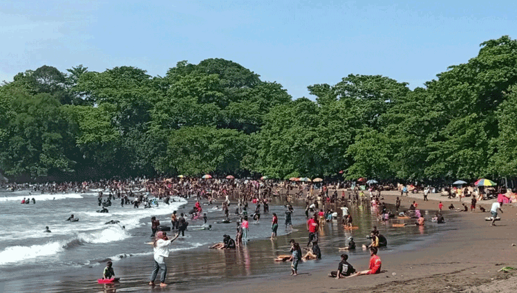 Pantai Batu Karas