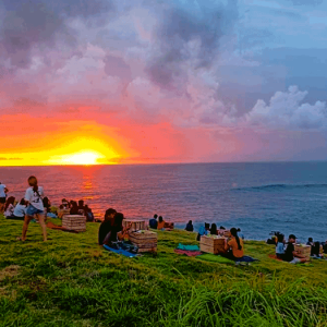 Pantai Cinta Kedungu: Romantisnya Sunset di Tabanan