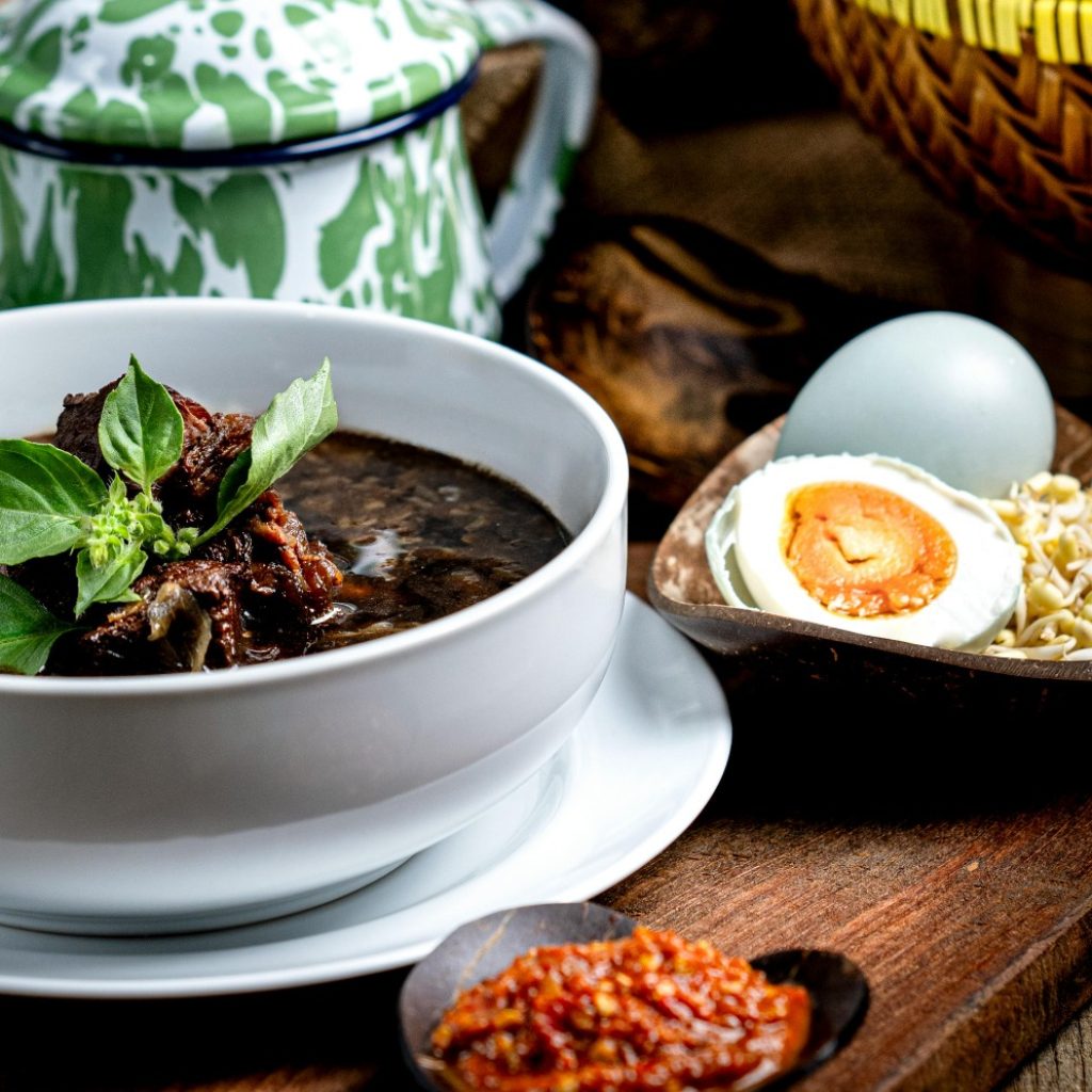 Rawon Masuk 10 Besar Makanan Terenak Dunia versi Taste Atlas 2025
