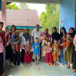 Mahasiswa KKN UNHAS Dorong Ketahanan Pangan Rumah Tangga untuk Menurunkan Risiko Stunting