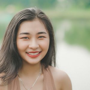 Tips Punya Senyum Menawan, Nggak Perlu Mahal! Coba 7 Trik Ini