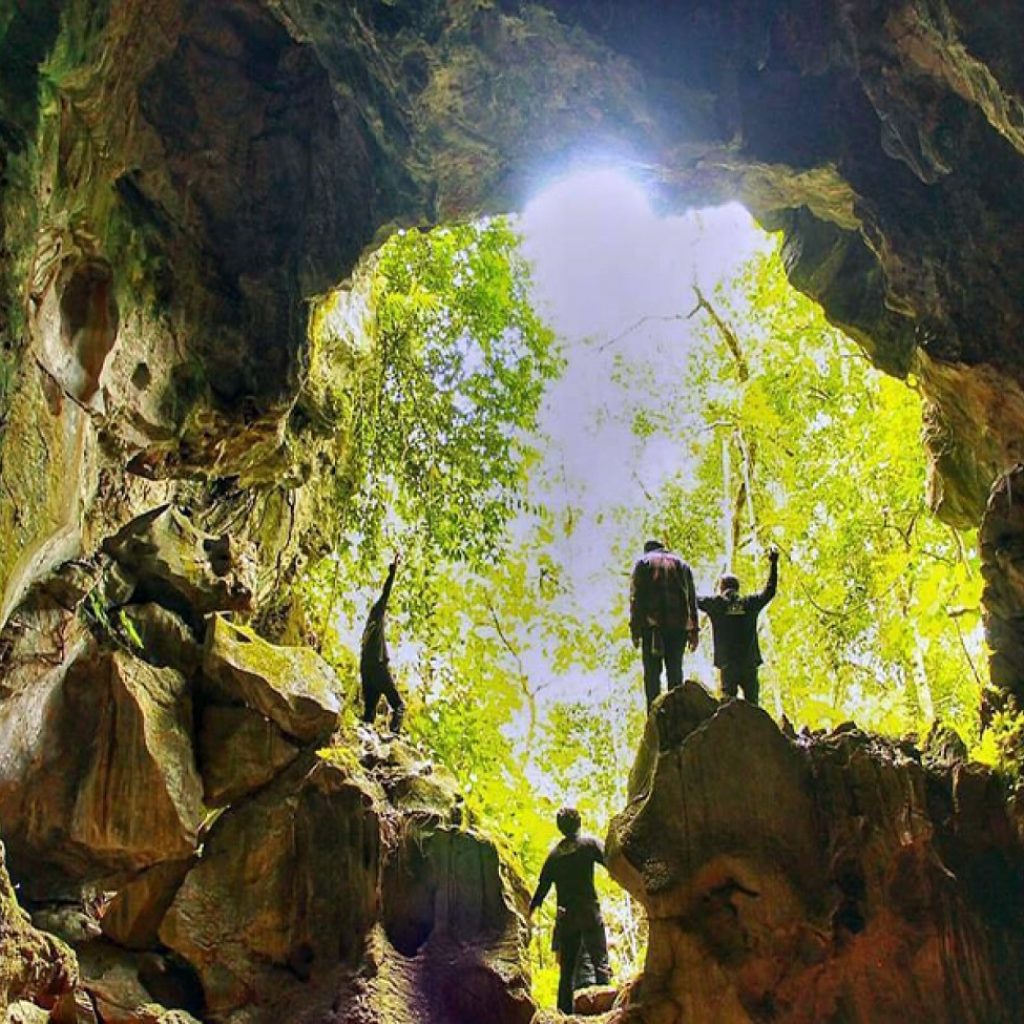 Goa Tiangko: Petualangan Menyusuri Eksotisme Bawah Tanah Jambi