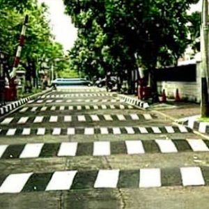 Bikin Polisi Tidur Ilegal di Makassar Bisa Kena Penjara 5 Tahun