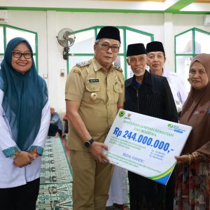 Wabup Abustan Hadiri Maulid Akbar di Pujananting, Tekankan Teladani Akhlak Rasulullah dan Perkuat Kepedulian Sosial