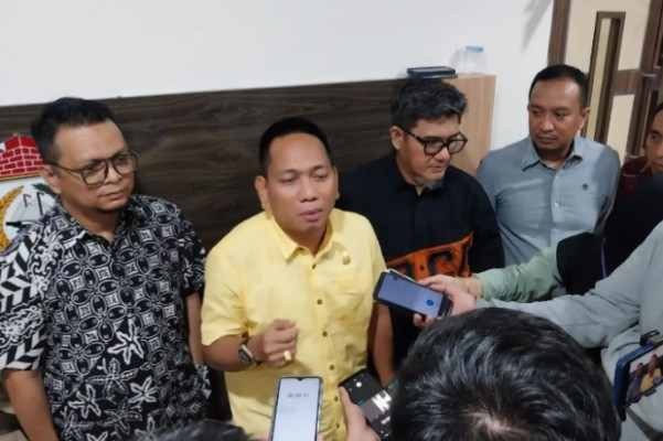 DPRD Makassar Soroti Perizinan Cafe dan Parkir Bermasalah, Minta Evaluasi Total