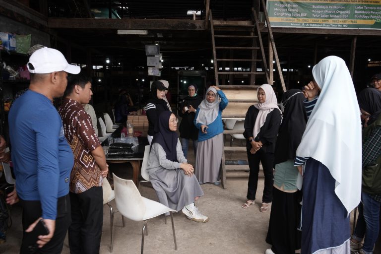 Melinda Aksa Tinjau Urban Agrofarm Paropo, Dorong Sinergi Maksimalkan Program PESONA