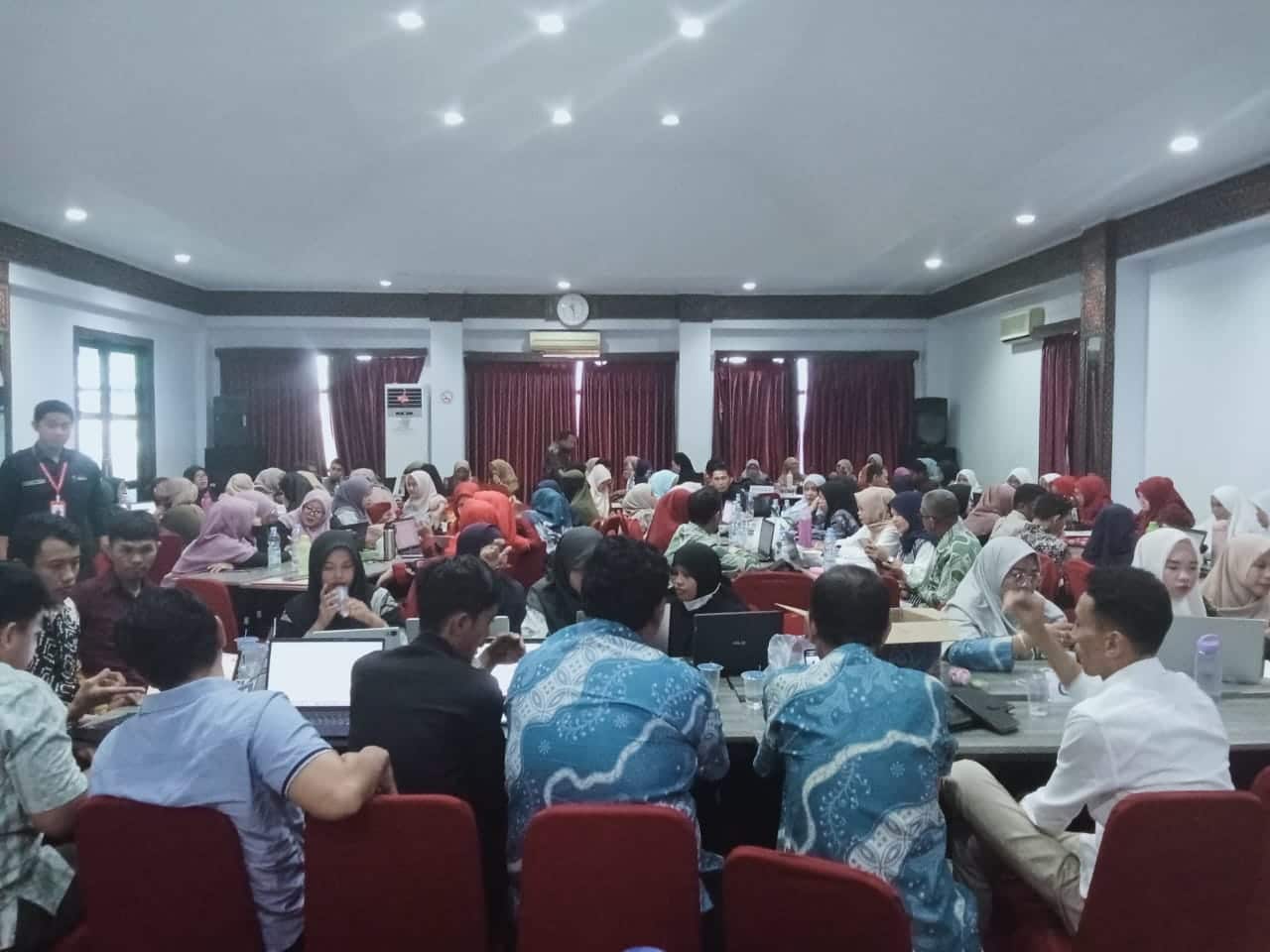 Enam Guru SDN Balang Boddong: Meraih Inovasi Terobosan dalam Pembelajaran Mendalam K3S di KKG Tamalate!