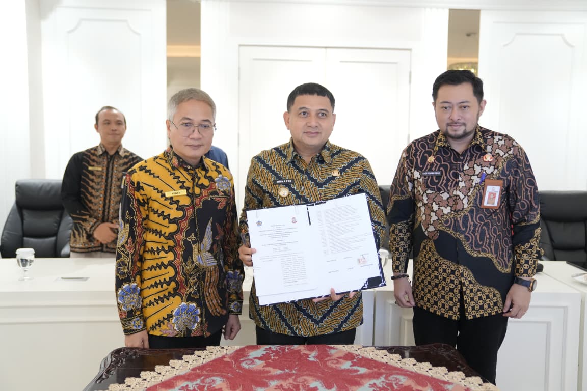 Wali Kota Makassar Berkomitmen Meningkatkan Kepatuhan Wajib Pajak Melalui Perjanjian Kerja Sama Tripartit