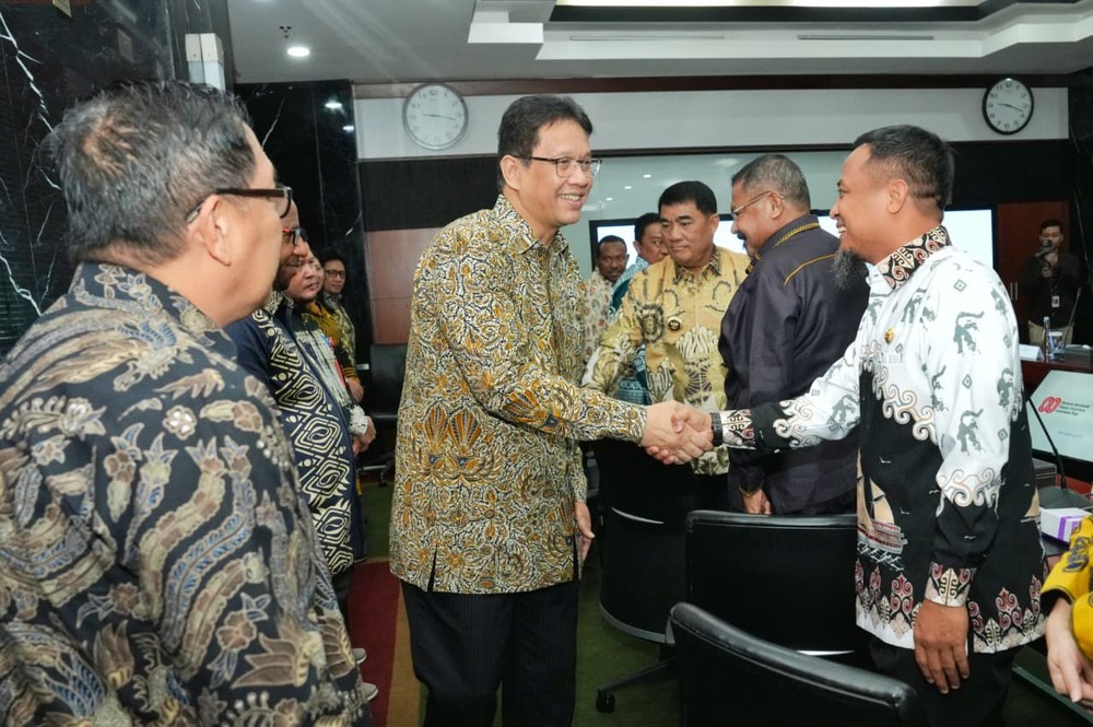 Gubernur Sulsel Andi Sudirman Ajak Menteri Keuangan Tingkatkan Pemerataan Pembangunan dan Fokus pada Sektor Pendidikan