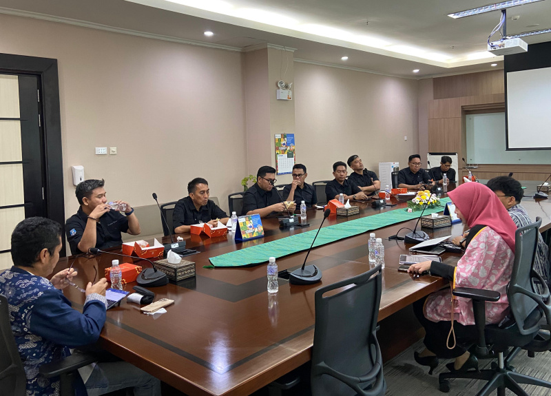 Perumda Parkir Makassar Pacu Implementasi QRIS Bersama BI