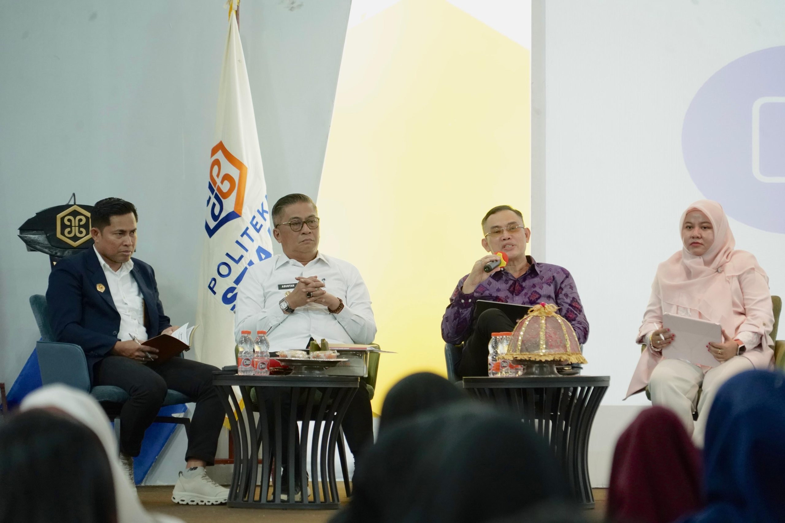 Wakil Bupati Barru Hadiri Bedah Buku “Diskresi Inovasi Pemerintah Daerah”