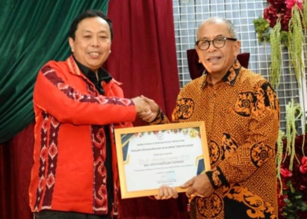 Gema Natal GESBA Pusat Makassar 2025, Ps. Dr. Immanuel Darsana Gaungkan Kasih dan Harapan bagi Bangsa