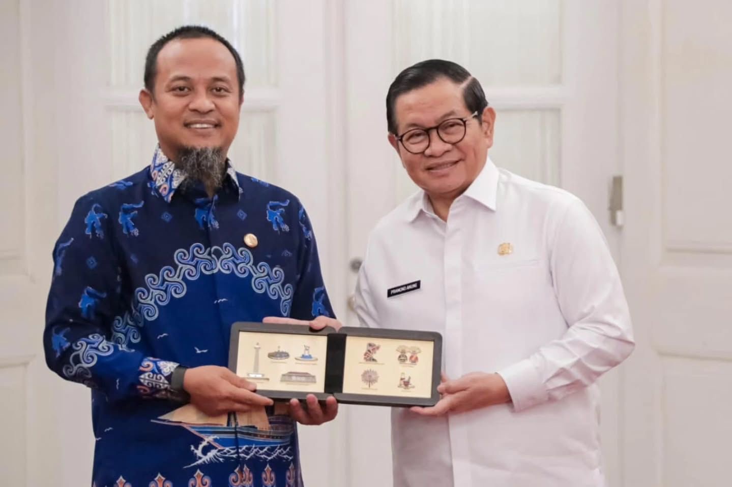 Gubernur Sulsel Gelar Pertemuan dengan Pramono Anung, Bahas Investasi Pangan dan Penguatan BUMD