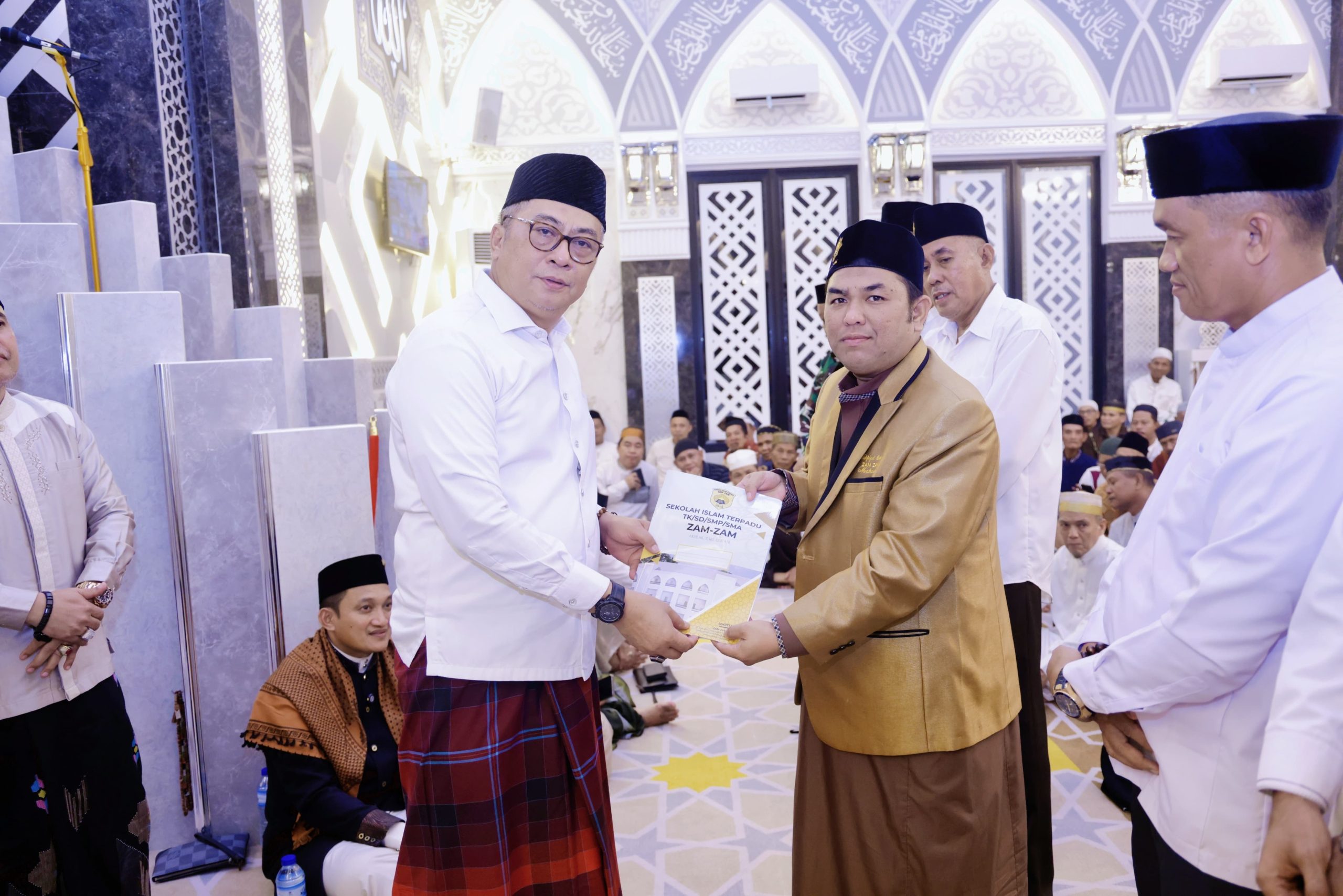 Pengurus Masjid Baiturrahman H. Lawe Barru Resmi Dikukuhkan