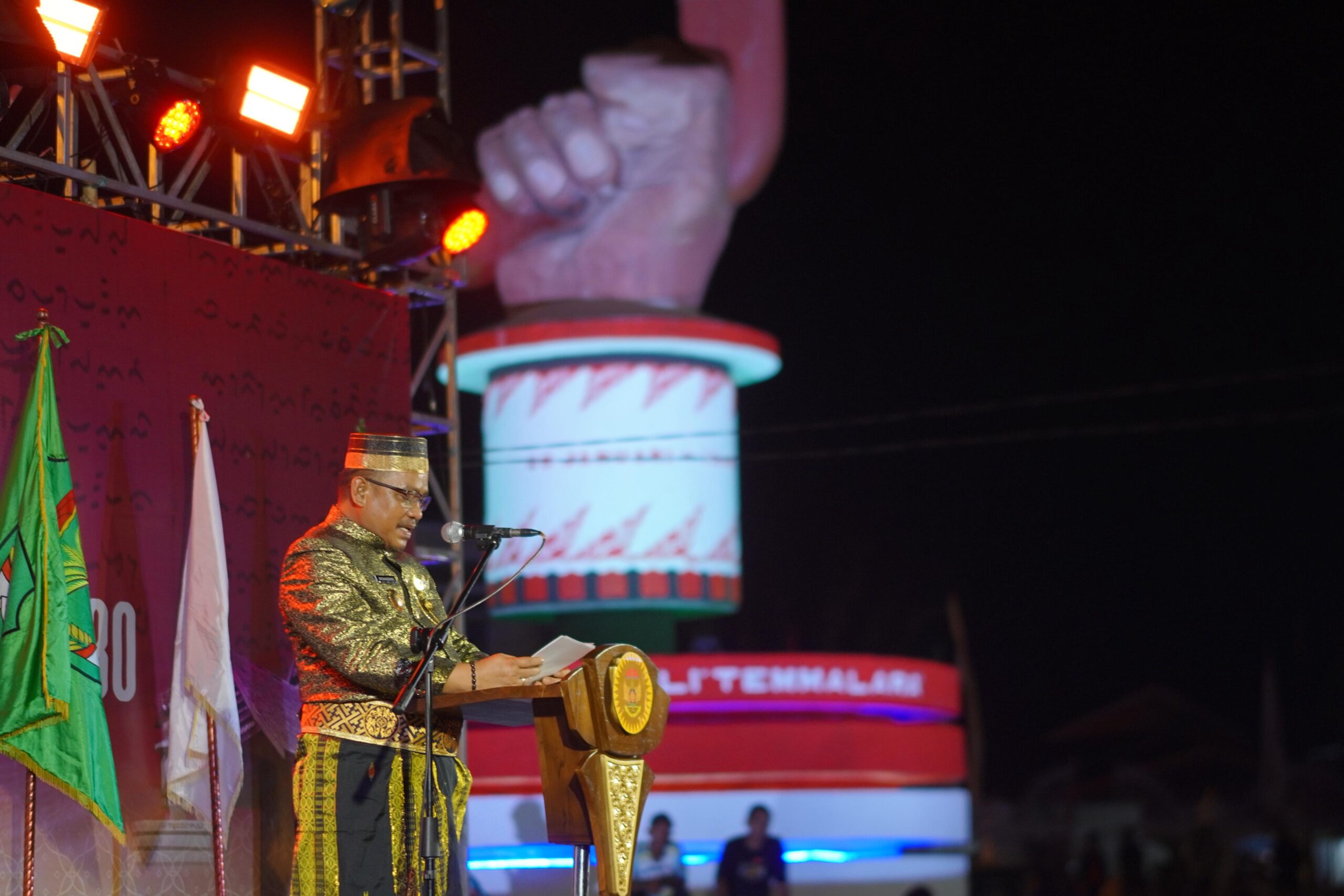 H. Patahudding Memaparkan Nilai Sejarah dan Budaya Luwu pada Puncak Hari Jadi Luwu ke-758 dan Hari Pahlawan Rakyat Luwu ke-80 di Kedatuan Luwu