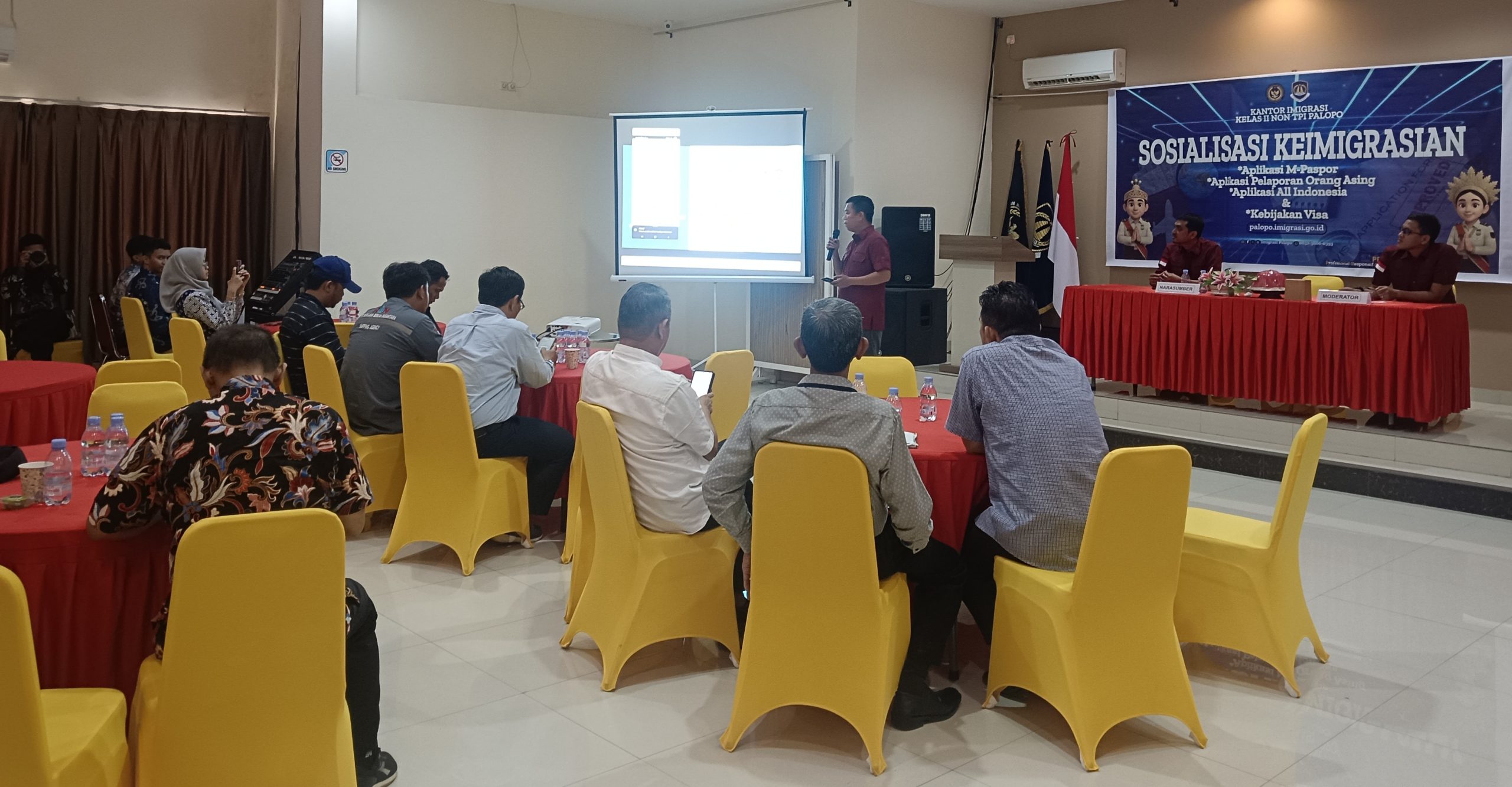 Imigrasi Palopo Gencarkan Sosialisasi untuk Mendorong Pelaku Usaha Mengawasi kehadiran Orang Asing