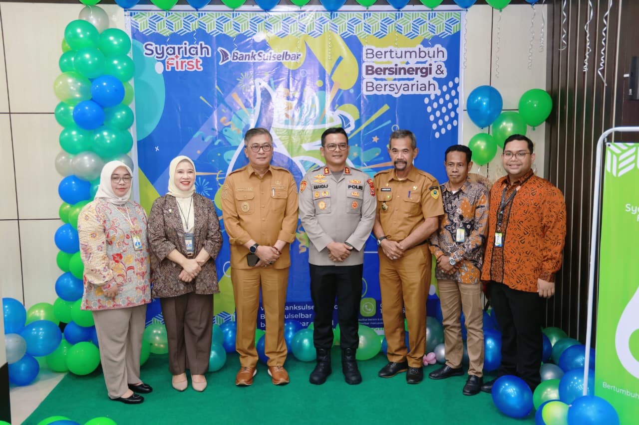 HUT ke-65 Bank Sulselbar, Wabup Barru Apresiasi Aksi Donor Darah