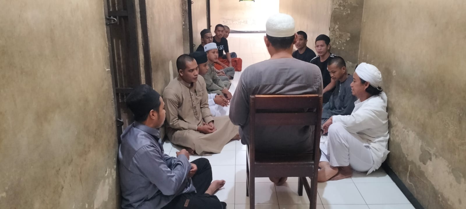 Polres Palopo Gelar Pembinaan Rohani untuk Memperkuat Mental dan Spiritual Tahanan