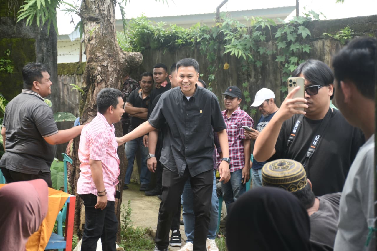 Reses di Tiga Kelurahan, Andi Odhika Terima Keluhan KIS, Beasiswa, dan Drainase