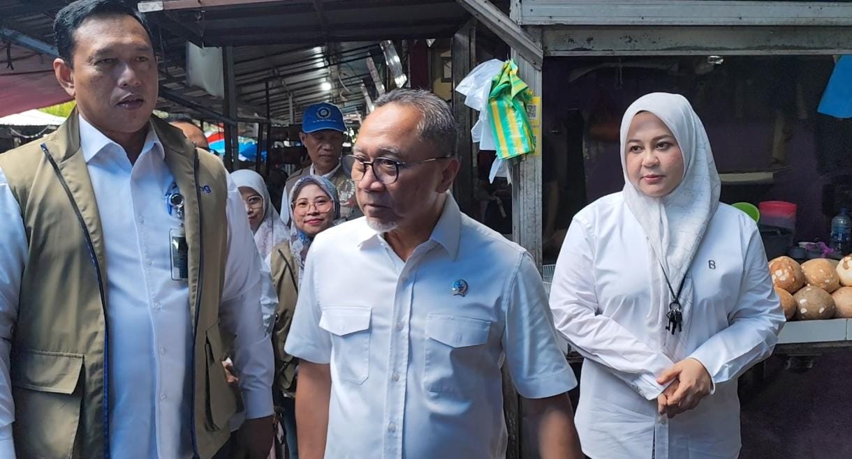 Menko Pangan Sebut Harga Telur Makassar Lebih Murah Dibanding Jawa