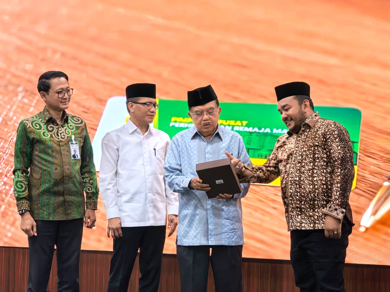 Buka Silatnas PRIMA DMI, Jusuf Kalla Tekankan Peran Remaja Masjid dalam Lingkungan dan Ekonomi